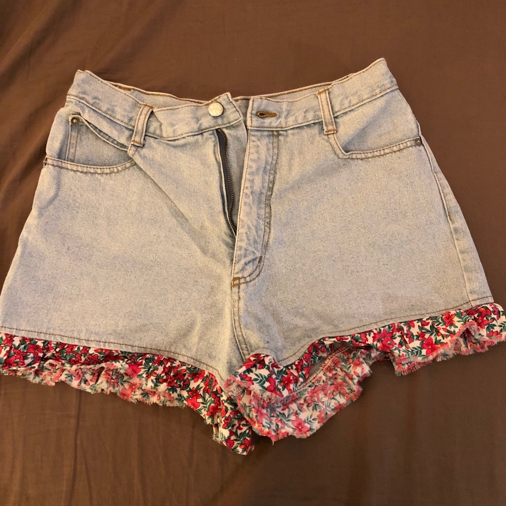 Vintage high waist denim shorts